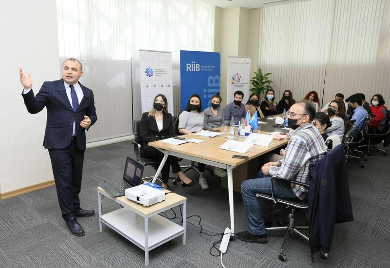 Media nümayəndələri üçün inklüziv təhsil mövzusunda seminar keçirilib