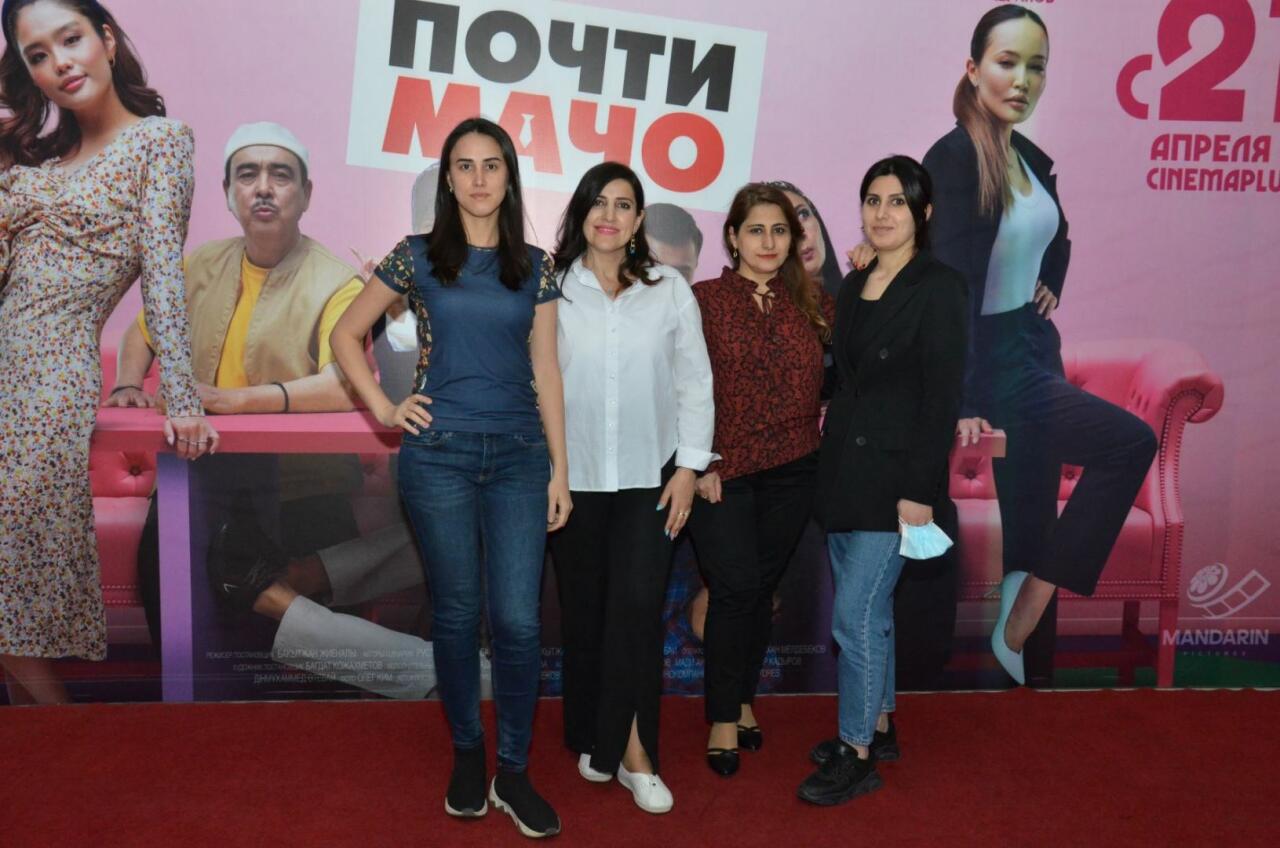 В CinemaPlus прошёл предпремьерный показ комедии "Почти мачо"