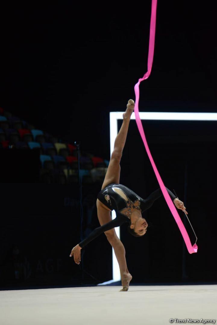 Кубок мира FIG в Баку: Стали известны результаты Арзу Джалиловой и Зохры Агамировой за упражнения с лентой