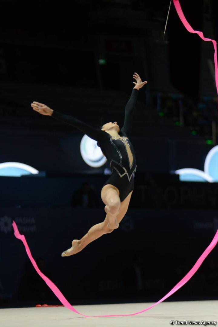 Кубок мира FIG в Баку: Стали известны результаты Арзу Джалиловой и Зохры Агамировой за упражнения с лентой