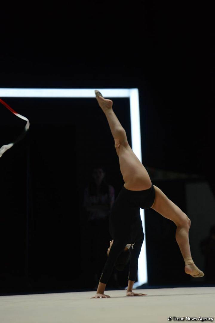 Кубок мира FIG в Баку: Стали известны результаты Арзу Джалиловой и Зохры Агамировой за упражнения с лентой