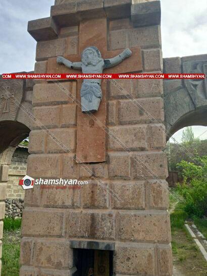 В Армении осквернили статую Иисуса Христа