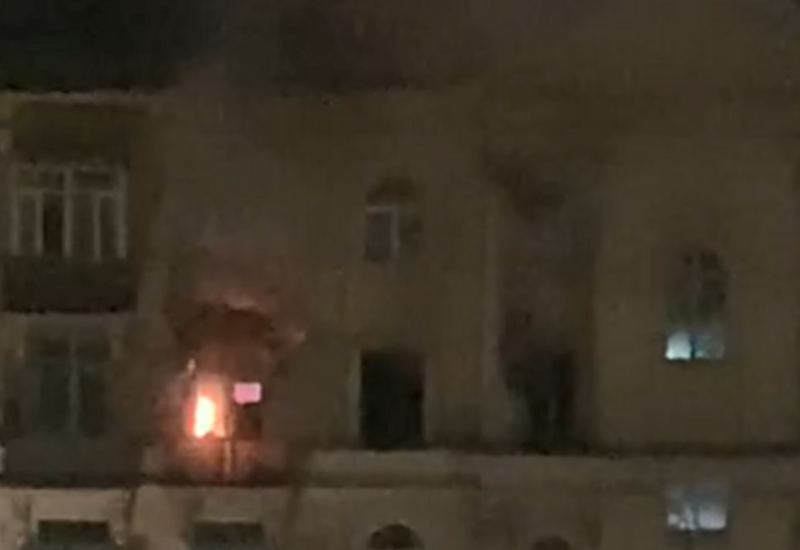 Кадры с места смертельного пожара на западе Москвы