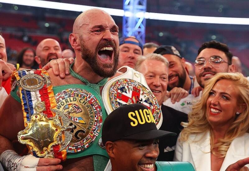 Тайсон Фьюри нокаутировал Диллиана Уайта и защитил пояс WBC