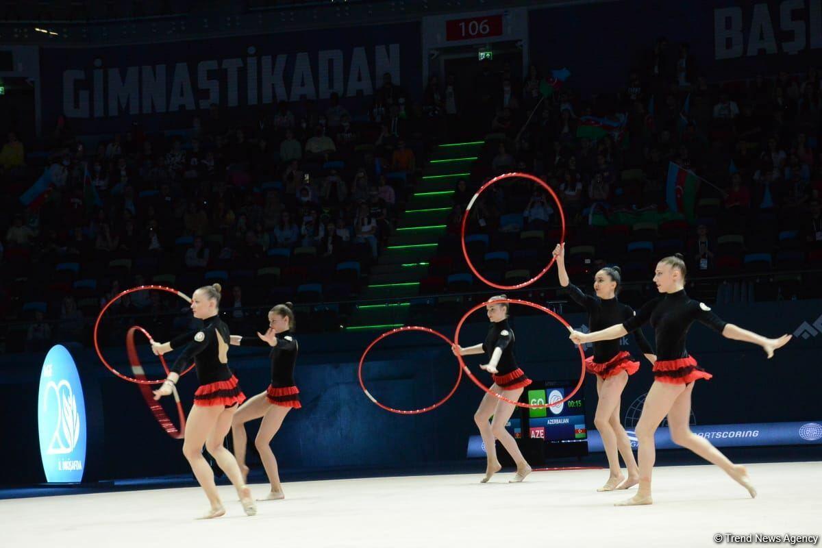 Команда Азербайджана заняла первое место в групповых упражнениях с пятью обручами на Кубке мира в Баку