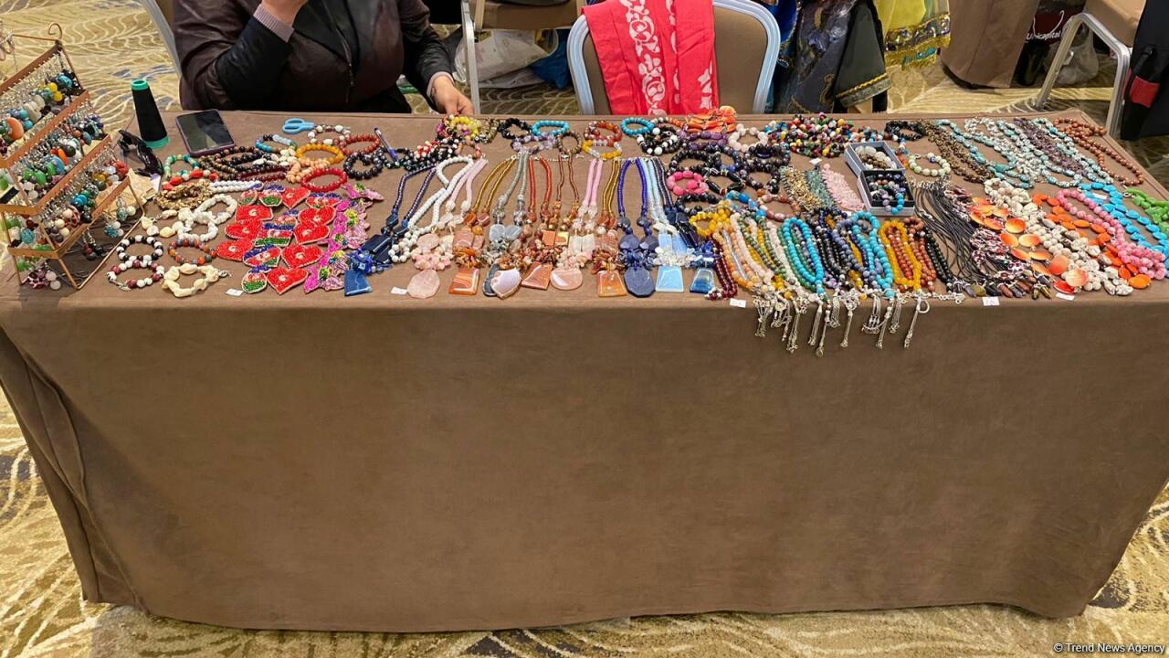 В Баку стартовала крупнейшая ярмарка для женщин-предпринимателей «THE MAY FAIR by İZ»