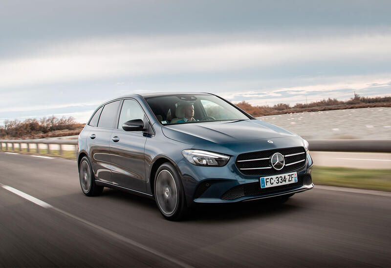 Mercedes откажется от производства машин В-класса