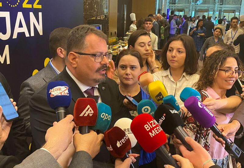 ЕС продолжает поддерживать мирный процесс между Азербайджаном и Арменией
