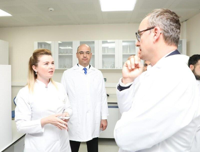 Avstriyanın Səhiyyə və Qida Təhlükəsizliyi Agentliyinin icraçı direktoru: “AQTİ-də dünyanın ən qabaqcıl metodlarından yüksək peşəkarlıqla istifadə olunur”
