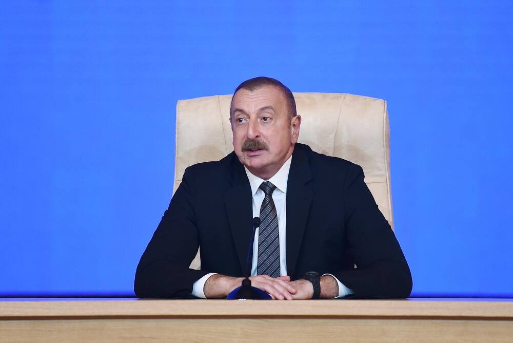 Президент Ильхам Алиев и Президент Гитанас Науседа приняли участие в азербайджано-литовском бизнес-форуме