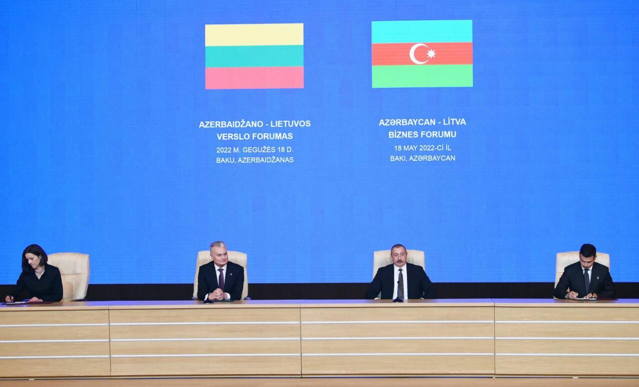 Агентство по развитию МСБ подписало меморандум в рамках азербайджано-литовского бизнес-форума в Баку