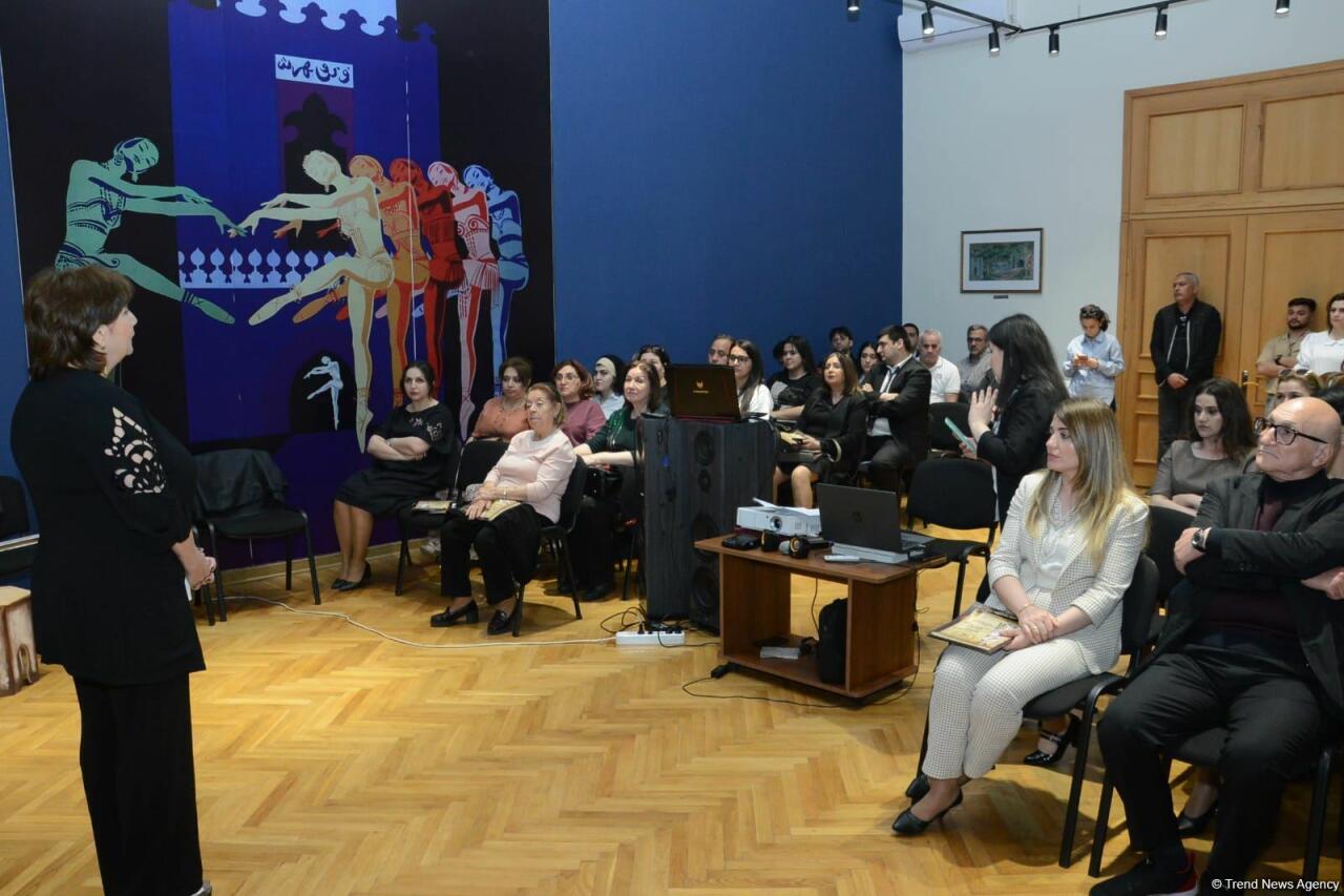 Театральный подарок к Международному дню музеев: в Баку показали спектакль о жизни Хуршидбану Натаван