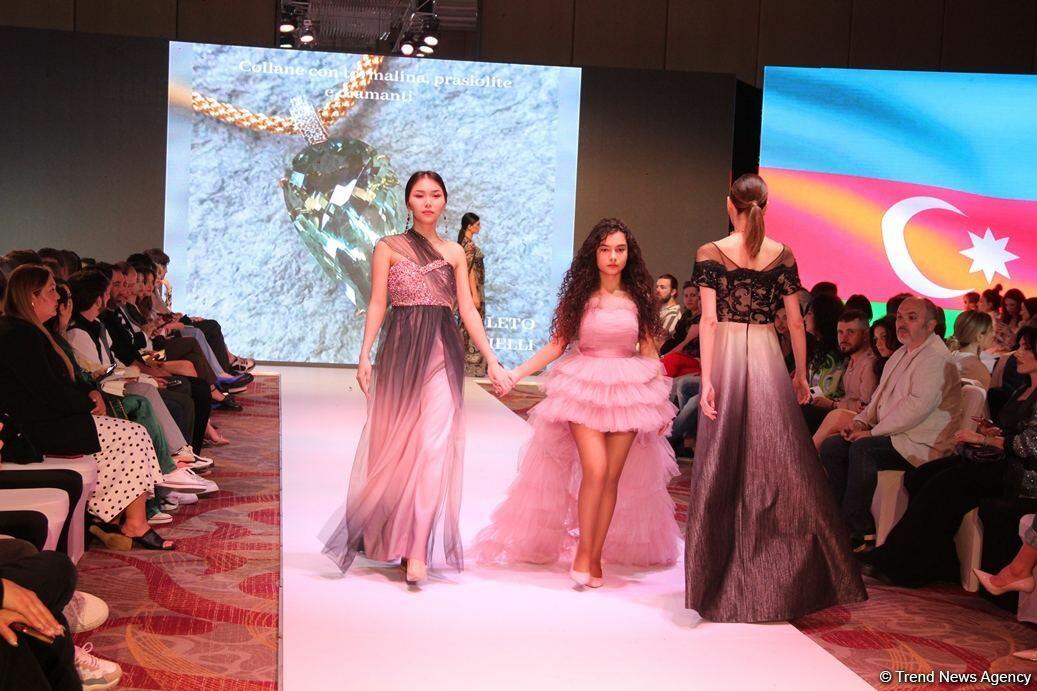Фахрия Халафова представила новую коллекцию Bella Rosa на Azerbaijan Fashion Week