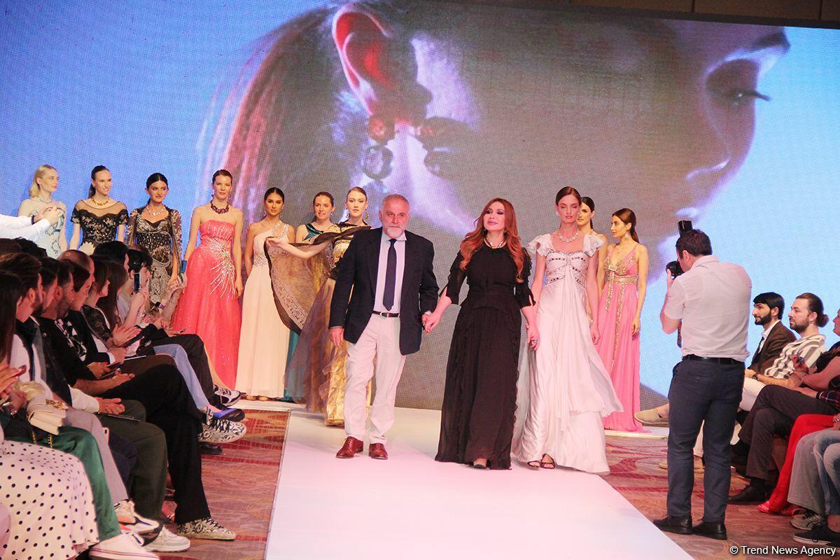 Фахрия Халафова представила новую коллекцию Bella Rosa на Azerbaijan Fashion Week