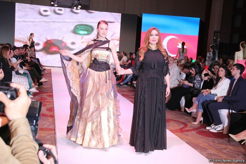 Фахрия Халафова представила новую коллекцию Bella Rosa на Azerbaijan Fashion Week