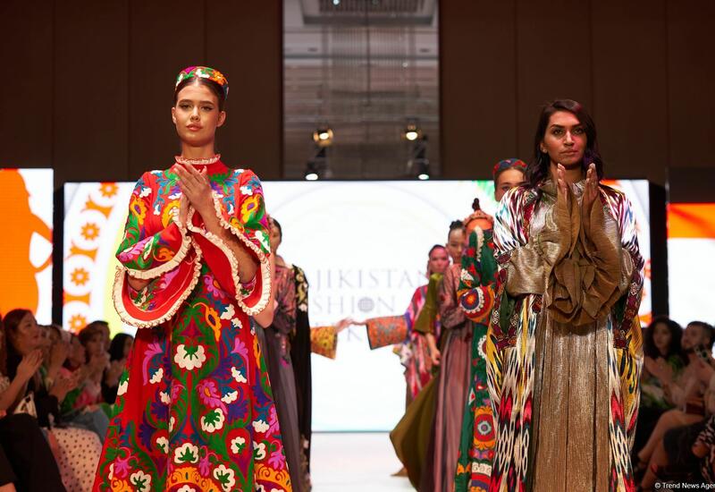 Azerbaijan Fashion Week 2022 – любимый Восток, футуризм, вечерние наряды