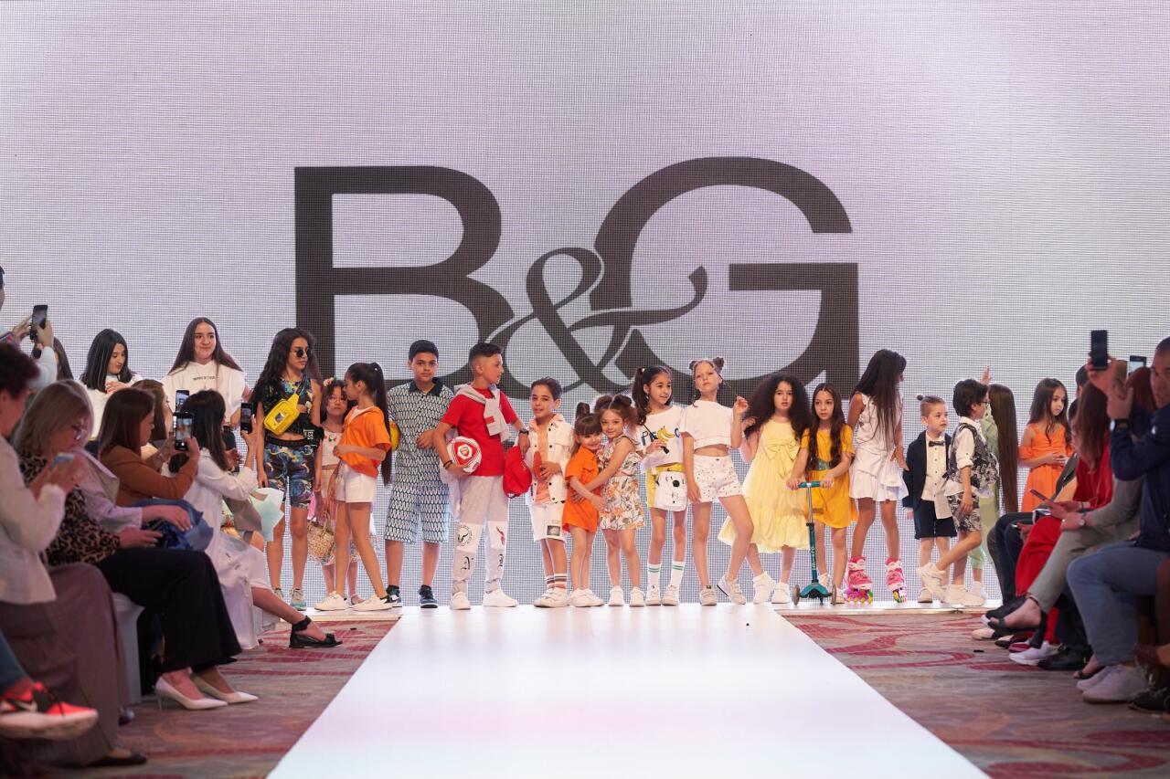На Azerbaijan Fashion Week 2022 на подиум вышли модели разного возраста, роста и веса