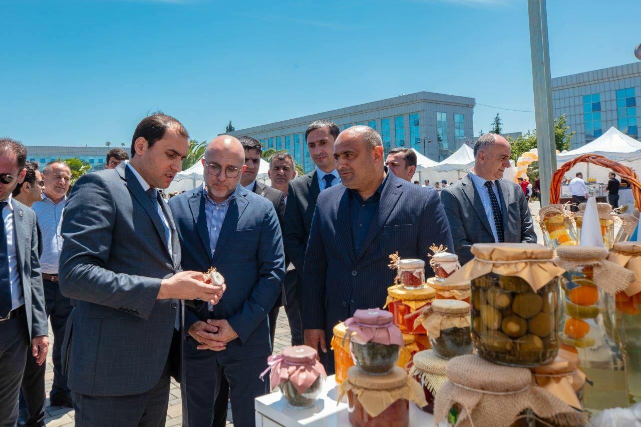 Lənkəranda KOB Fest sərgi-satış yarmarkası keçirilib
