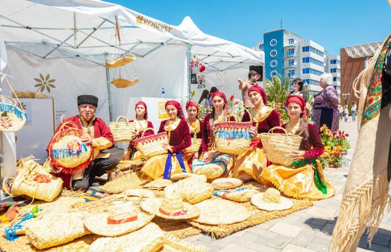 Lənkəranda KOB Fest sərgi-satış yarmarkası keçirilib