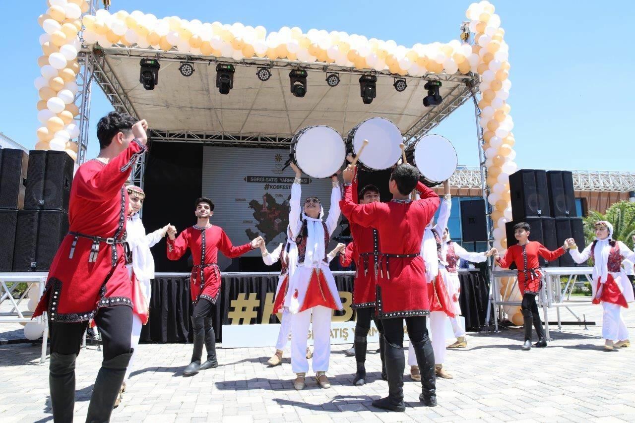 Lənkəranda KOB Fest sərgi-satış yarmarkası keçirilib