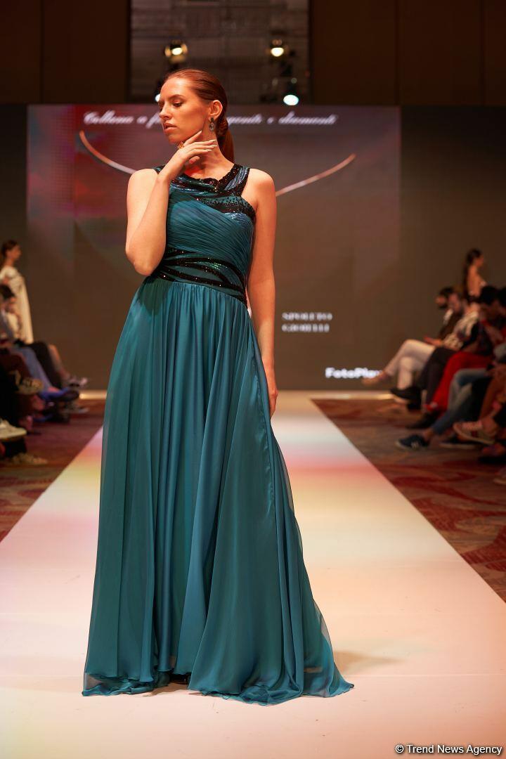 Azerbaijan Fashion Week 2022 – любимый Восток, футуризм, вечерние наряды