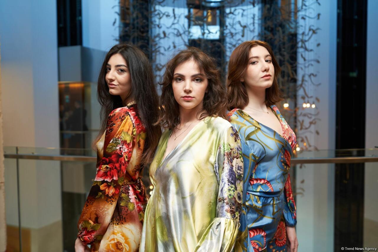 Azerbaijan Fashion Week 2022 – любимый Восток, футуризм, вечерние наряды