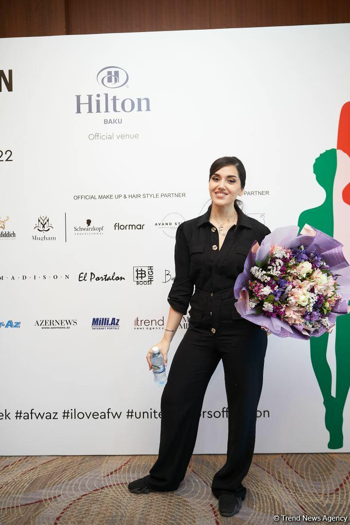 Azerbaijan Fashion Week 2022 – любимый Восток, футуризм, вечерние наряды