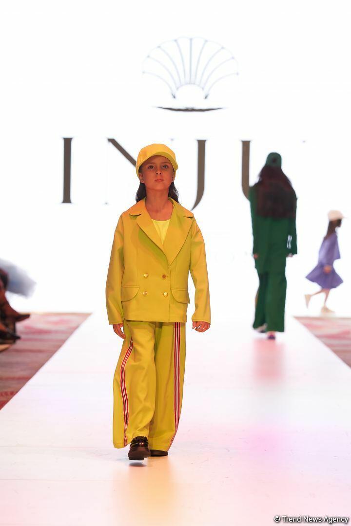 Azerbaijan Fashion Week 2022 – любимый Восток, футуризм, вечерние наряды