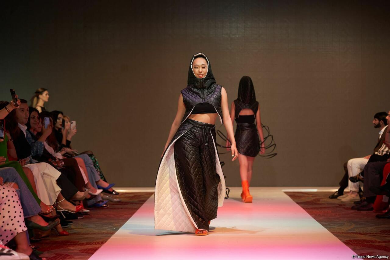 Azerbaijan Fashion Week 2022 – любимый Восток, футуризм, вечерние наряды
