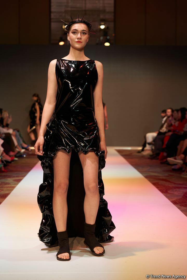 Azerbaijan Fashion Week 2022 – любимый Восток, футуризм, вечерние наряды