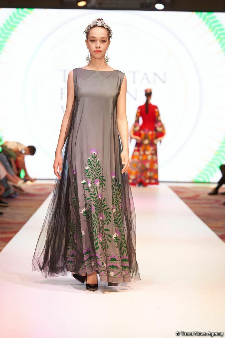 Azerbaijan Fashion Week 2022 – любимый Восток, футуризм, вечерние наряды