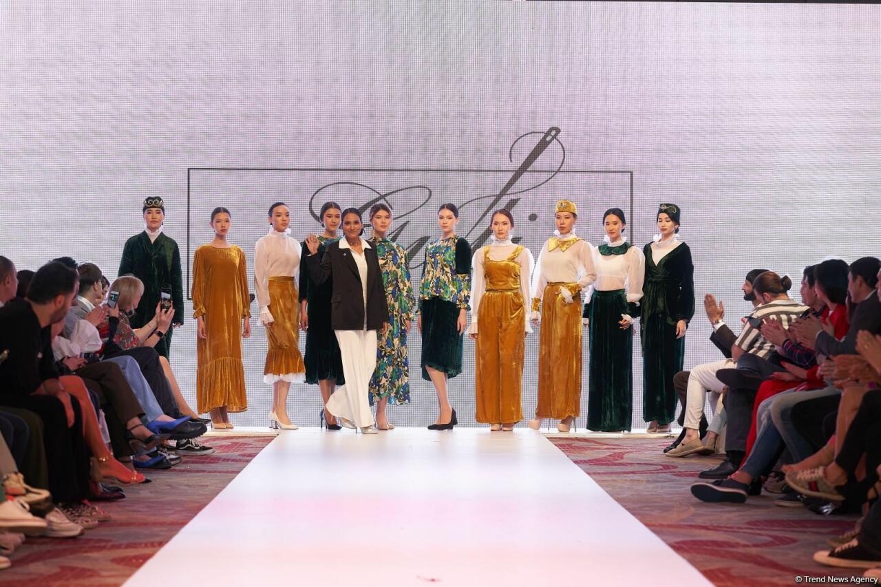 Azerbaijan Fashion Week 2022 – любимый Восток, футуризм, вечерние наряды