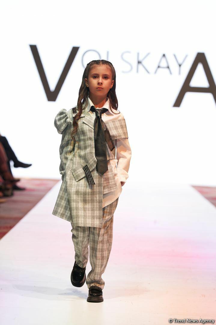 Azerbaijan Fashion Week 2022 – любимый Восток, футуризм, вечерние наряды