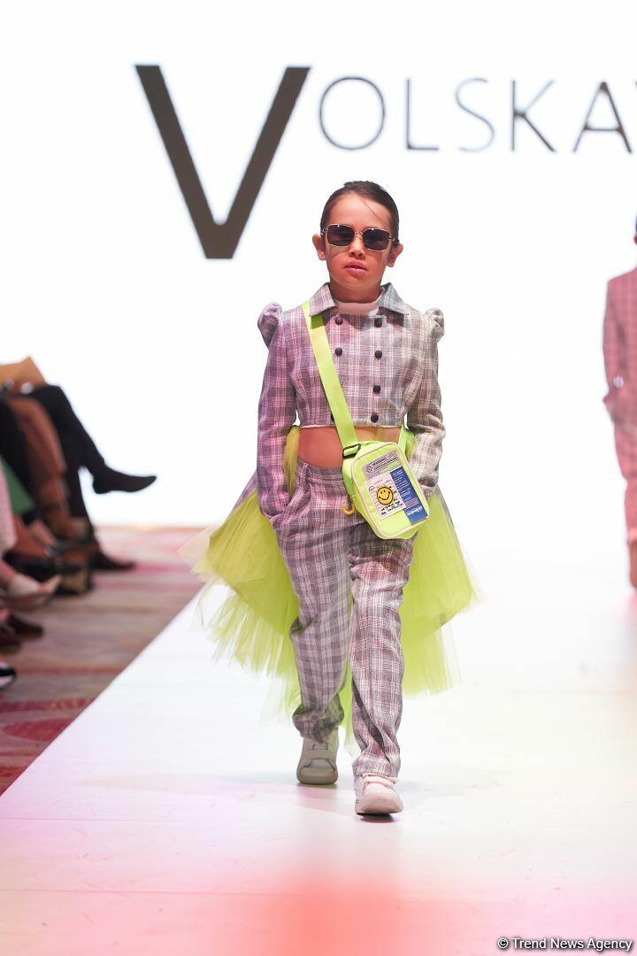 Azerbaijan Fashion Week 2022 – любимый Восток, футуризм, вечерние наряды
