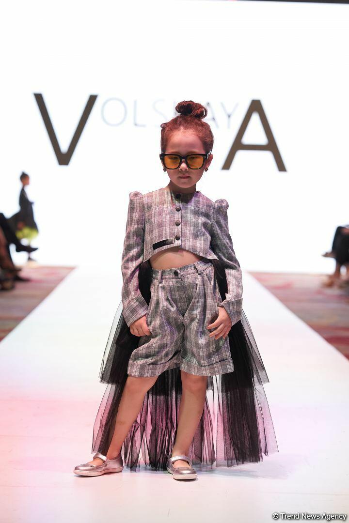 Azerbaijan Fashion Week 2022 – любимый Восток, футуризм, вечерние наряды