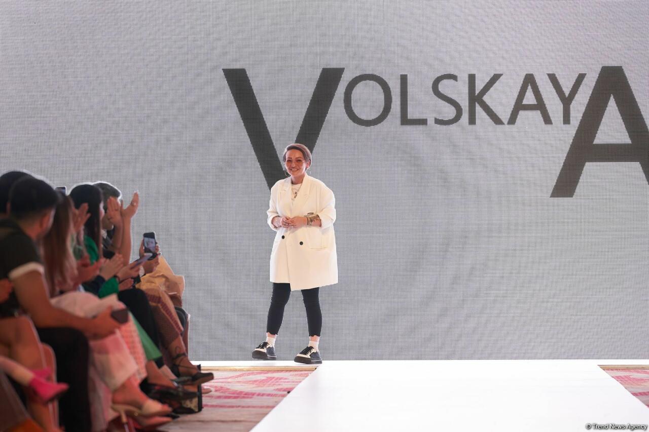Azerbaijan Fashion Week 2022 – любимый Восток, футуризм, вечерние наряды