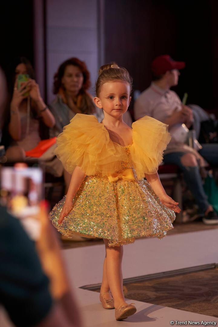 Azerbaijan Fashion Week 2022 – любимый Восток, футуризм, вечерние наряды