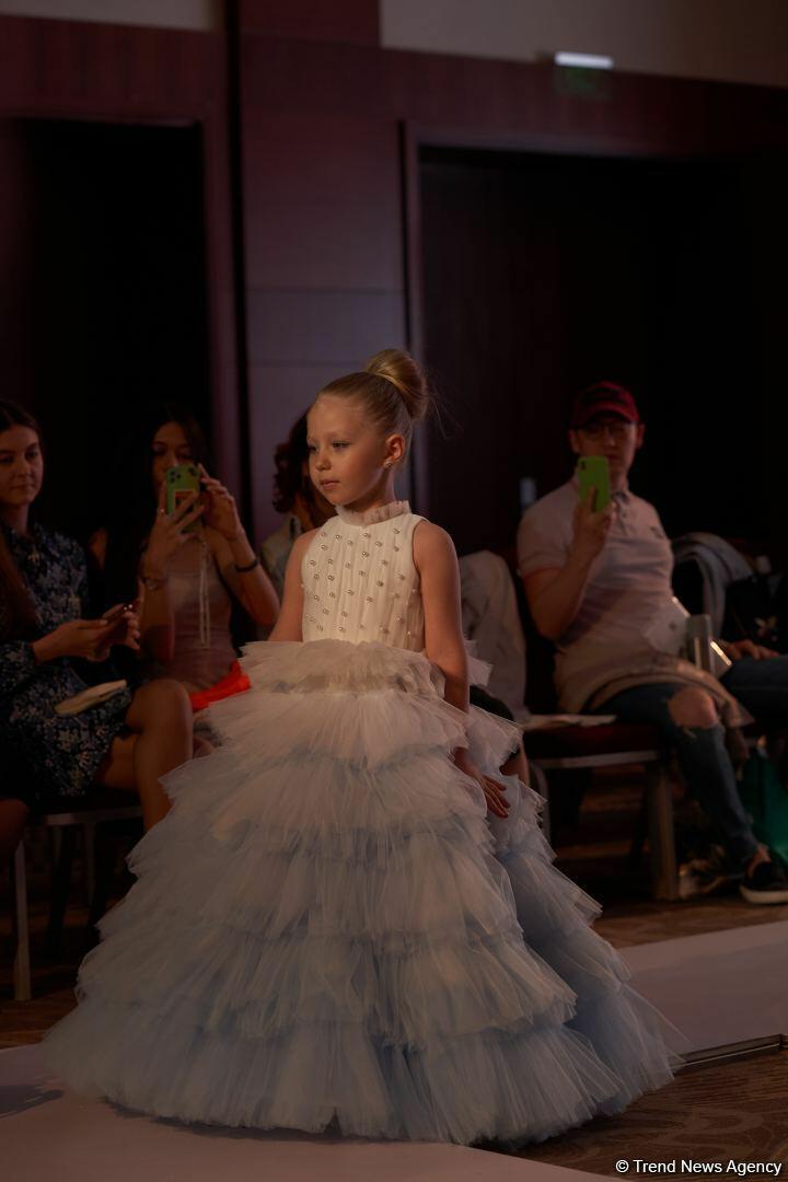 Azerbaijan Fashion Week 2022 – любимый Восток, футуризм, вечерние наряды