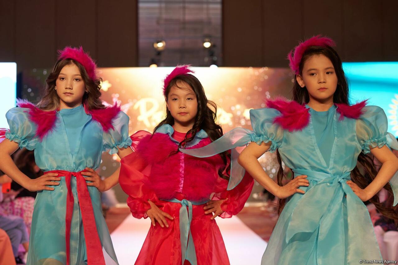 Azerbaijan Fashion Week 2022 – любимый Восток, футуризм, вечерние наряды