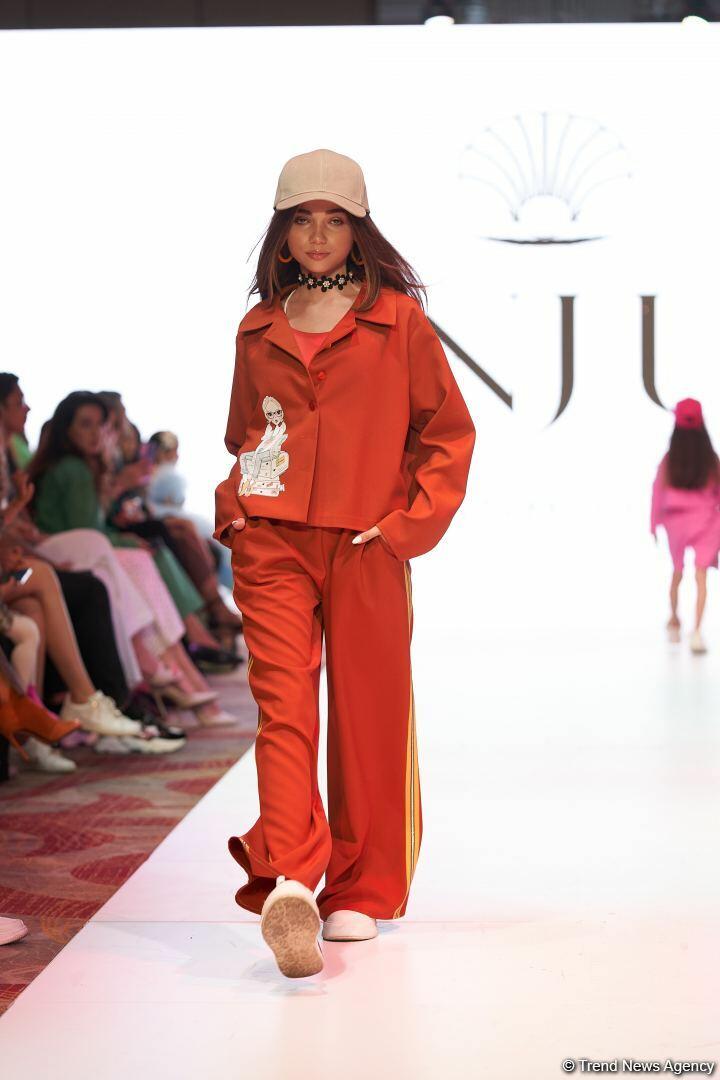 Azerbaijan Fashion Week 2022 – любимый Восток, футуризм, вечерние наряды