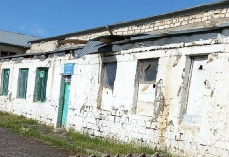В Барде ветер сорвал кровлю школы