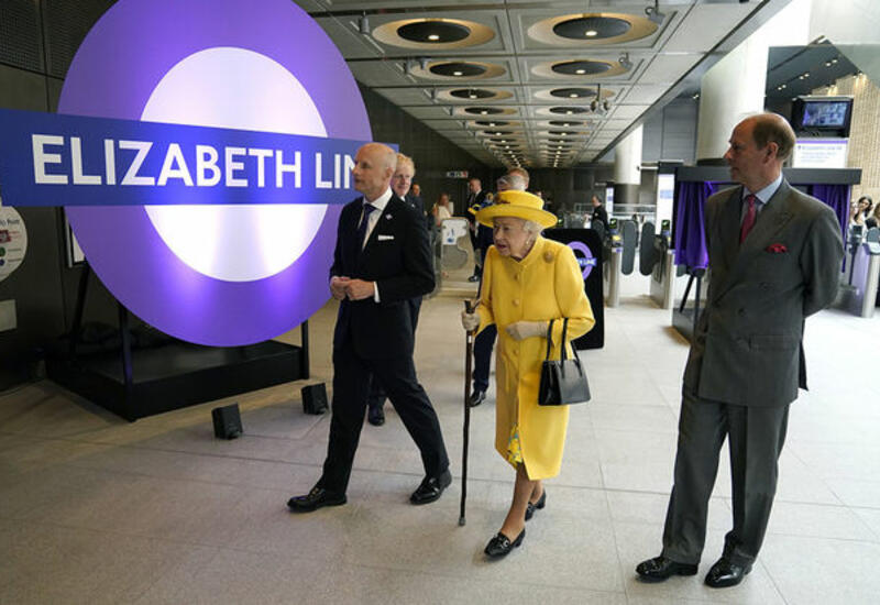 В Лондоне в честь Елизаветы II открылась новая ветка метро