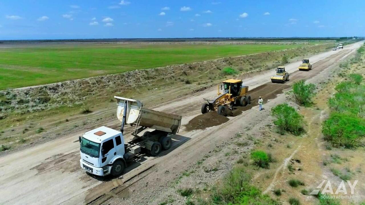 Реконструируется дорога, охватывающая три населенных пункта Нефтчалы