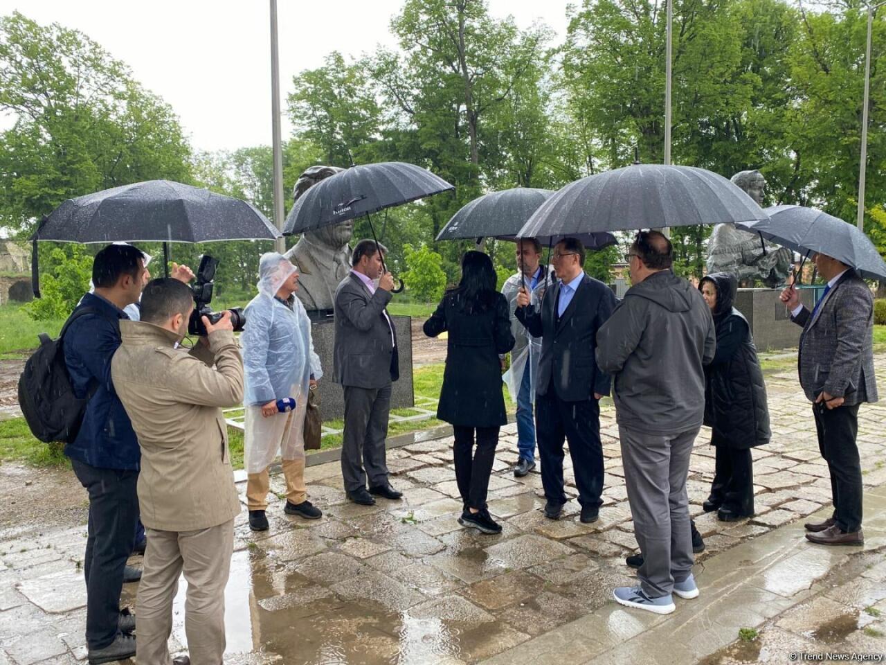 Омбудсмены Азербайджана, Турции, Казахстана и Кыргызстана посетили Шушу