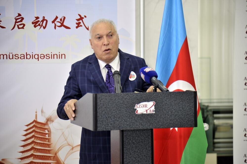 AZƏRTAC, Çin səfirliyi və Konfutsi İnstitutunun birgə təşkil etdiyi rəsm müsabiqəsinin qalibləri mükafatlandırılıb