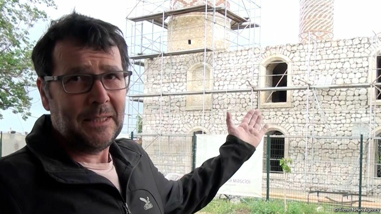 В агдамской Джума-мечети начались ремонтно-восстановительные работы