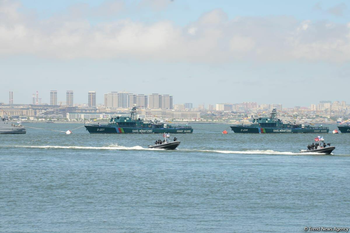 Специализированные войска ВМС Азербайджана выполнили различные маневры в рамках фестиваля TEKNOFEST