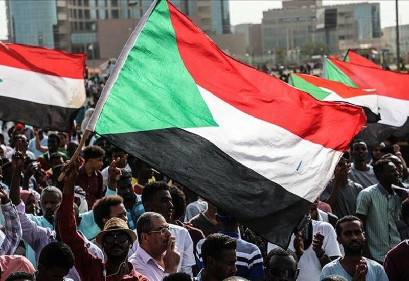 Судан отменил ЧП