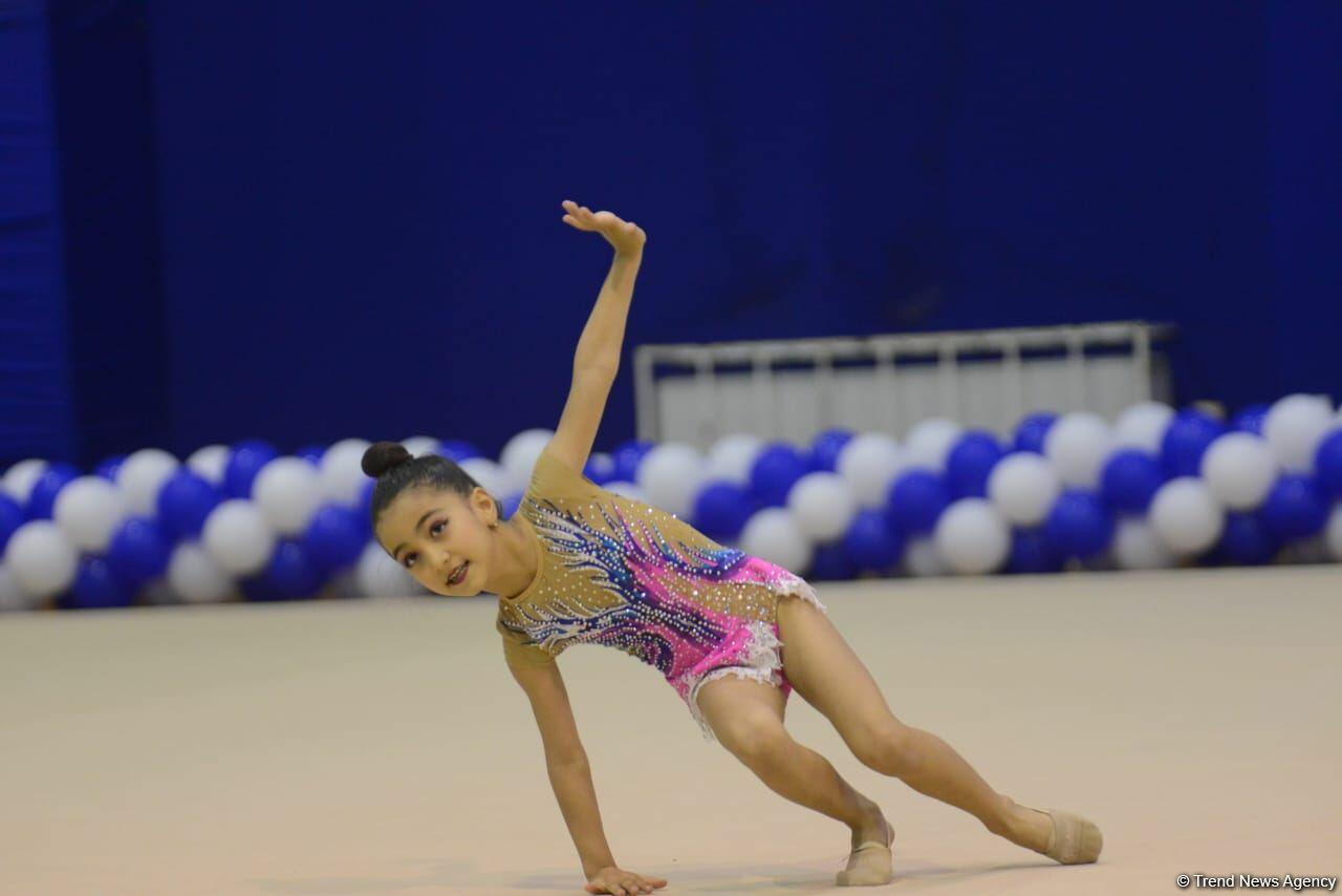 Bədii gimnastika üzrə "Ocaq Sport" klubunun açıq birinciliyinin ikinci günü start götürüb