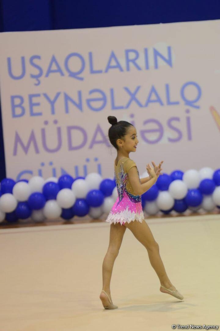 Bədii gimnastika üzrə "Ocaq Sport" klubunun açıq birinciliyinin ikinci günü start götürüb